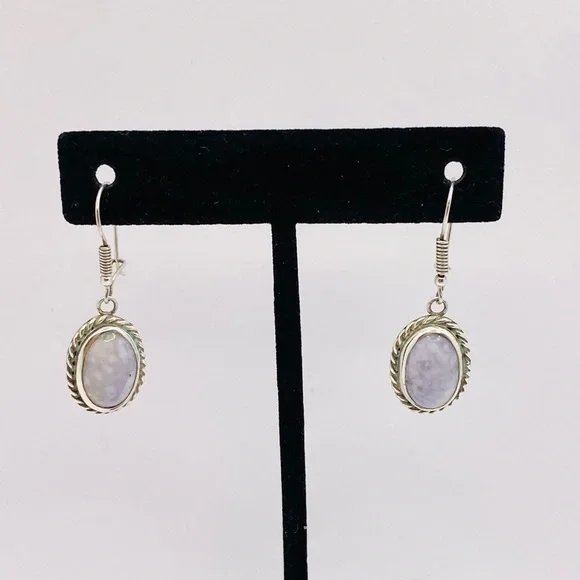 Sterling Vintage Earrings Purple Lace Agate Dangles Drops